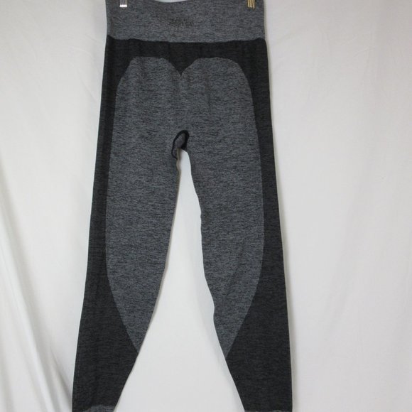 Pink Victorias Secret Leggings Gray and Black Heart on Bottom Size Large - Picture 2 of 7